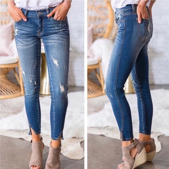 KanCan || Vented Hem Skinny Dark Medium Jeans - Picture 2 of 7